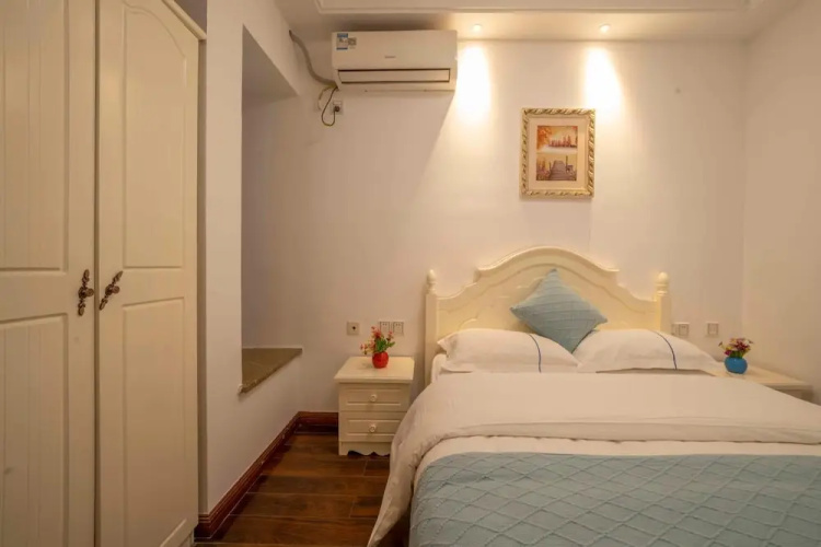 Yue Ke Apartment