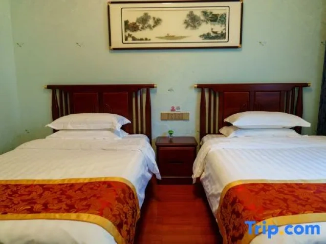 Standard Double room with courtyard view