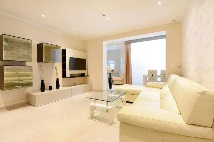 2 Bedrooms Deluxe Apartment