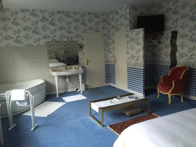 Hotel Joly