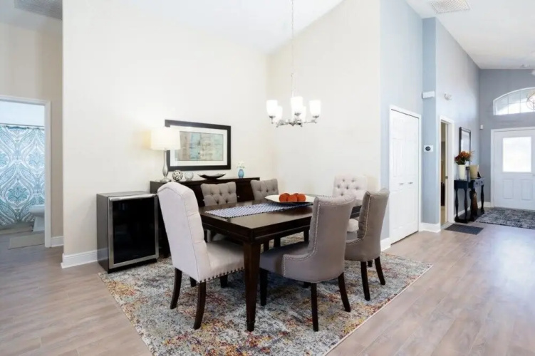 8084 Indiancreek 5 Bedroom, 4 Baths, Games Room