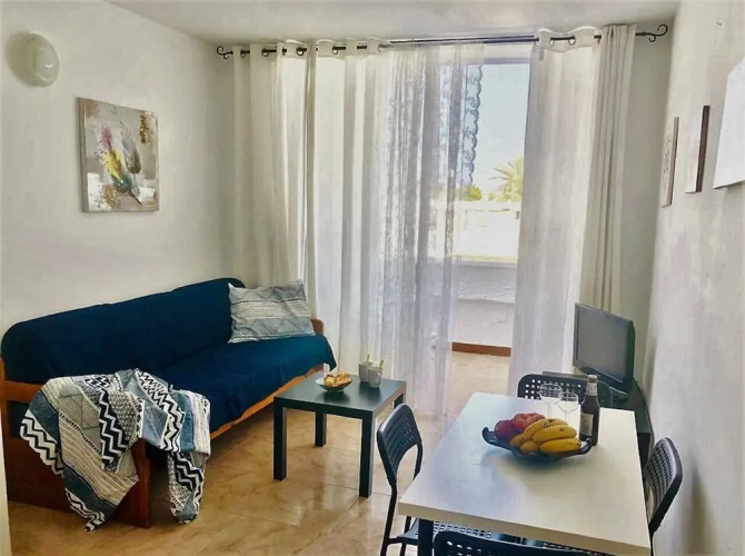 Cozy Apartment With Pool