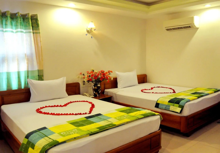 Nang Bien Hotel