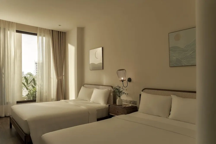 Superior Twin room