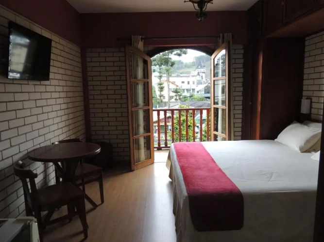 Superior Triple room