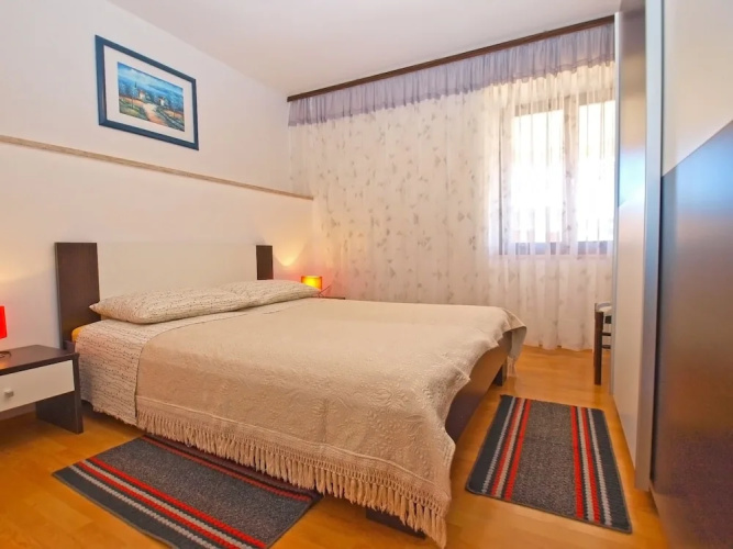 Apartments Blazenka 1270