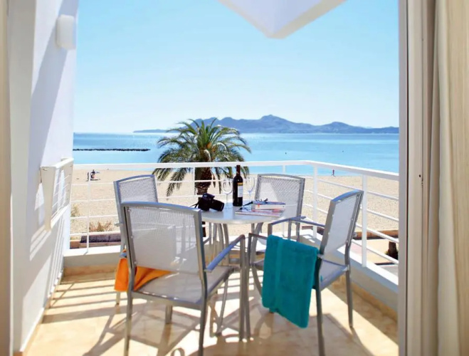 Bellamar Apartments