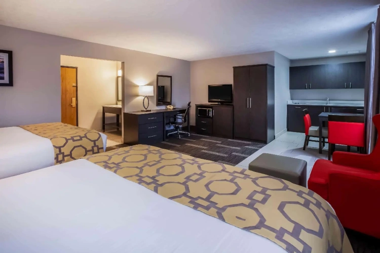 Quadruple Suite