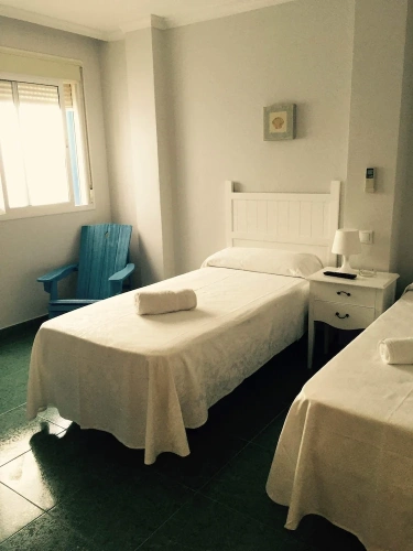 Standard Twin room with balcony