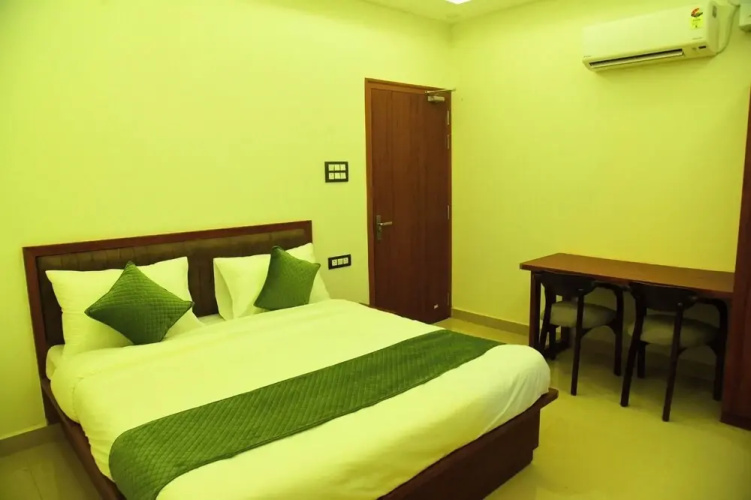 Hotel Raghav Inn