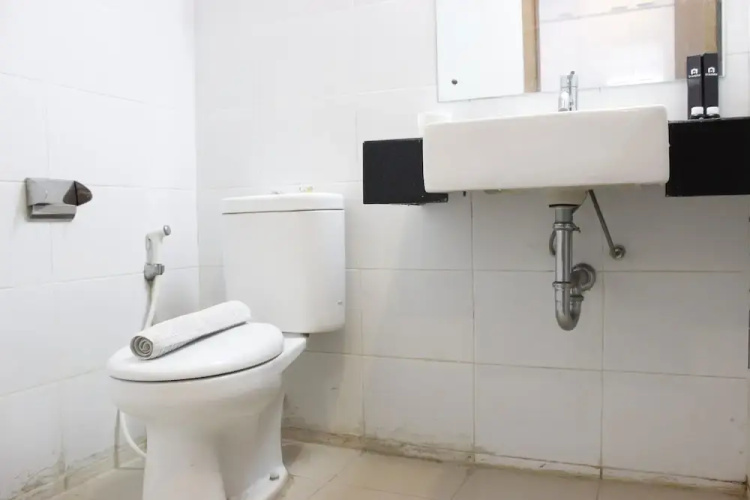 Relaxing Studio near ITB at Beverly Dago Apartment
