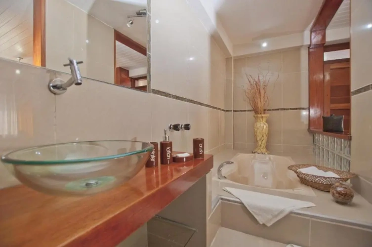 Superior Suite with balcony