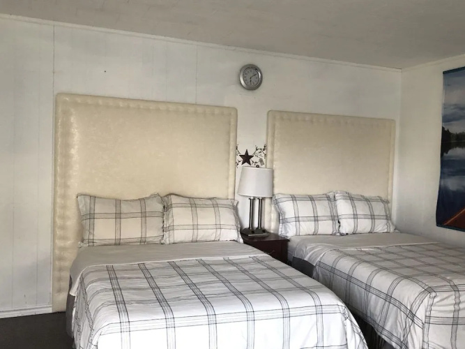 Manor Motel