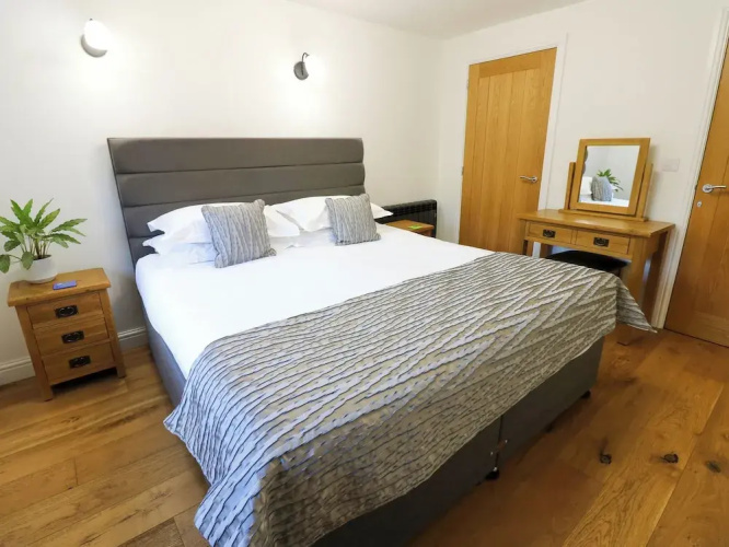 Macaw Cottages No 4A
