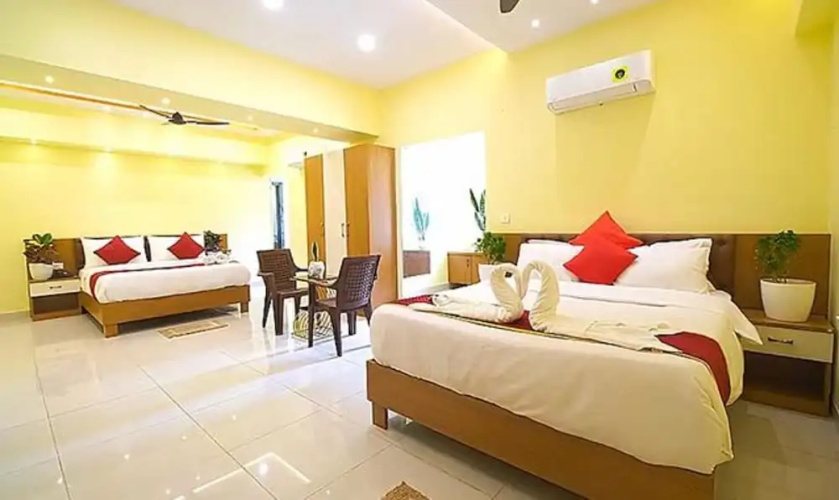 Fabhotel Sb Square