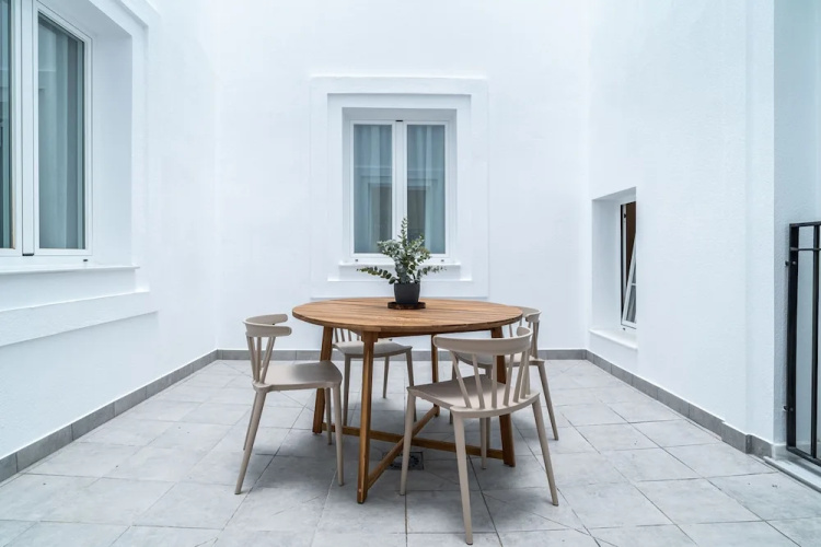 Limehome Sevilla Calle Granada