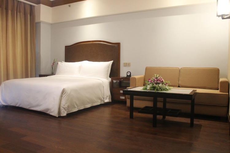 1 Bedroom Standard room with pool view