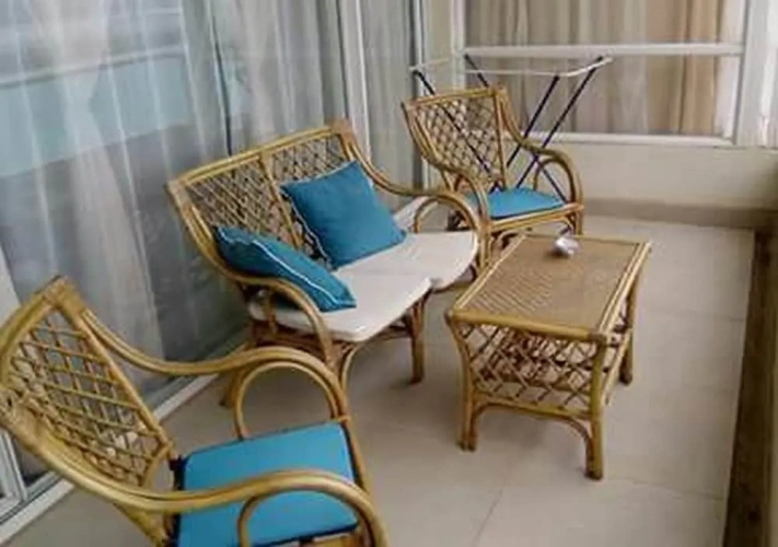 3 Bedrooms Apartment