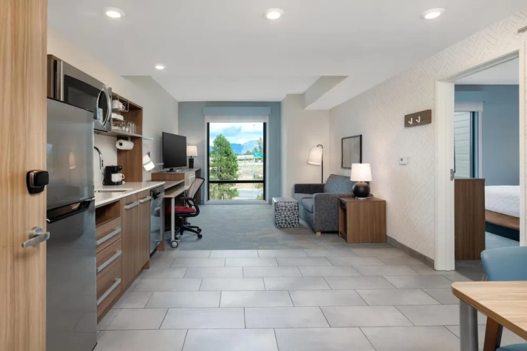 1 Bedroom Suite