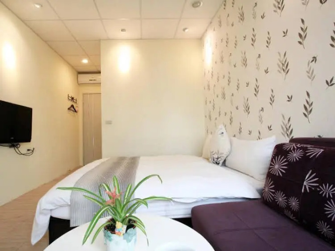 Happiness163 Hotel