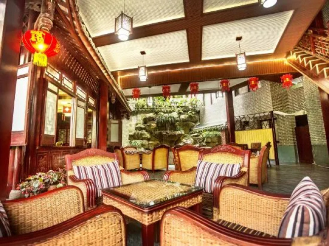 Qingcheng Mountain Tingcicada·Hot Spring B&B