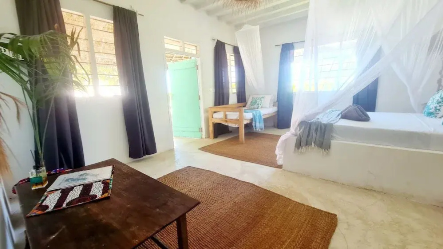 Garden Beach Bungalows