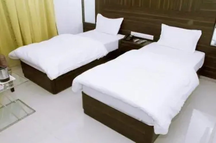Hotel Virgo Seasons