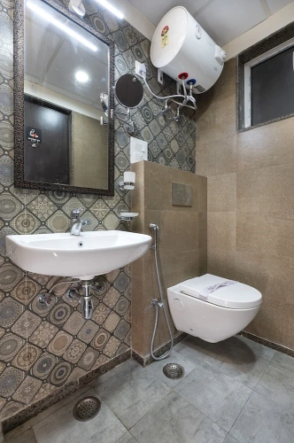 Deluxe Studio