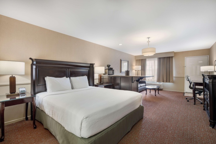 Best Western Corona Hotel & Suites photo 8
