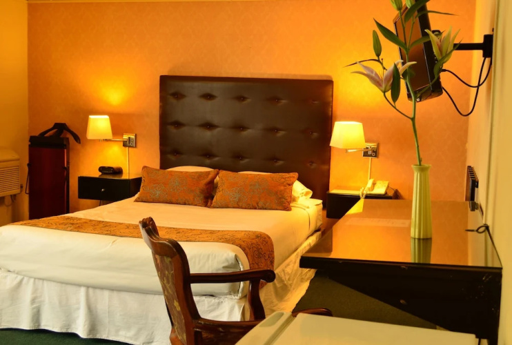 Basadre Suites Boutique Hotel