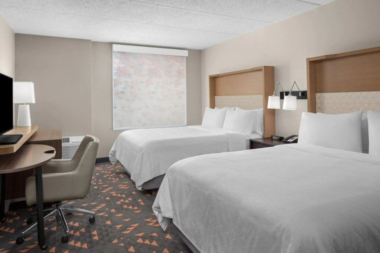 Holiday Inn Hasbrouck Heights-Meadowlands by IHG