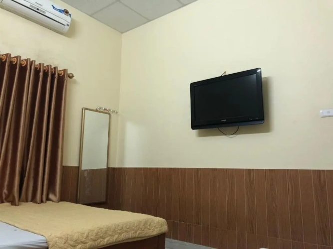 Standard Triple room