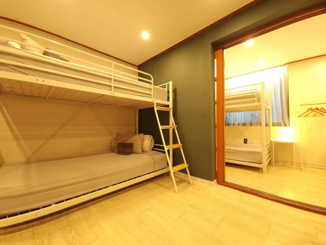 OYO Rooftop Hostel