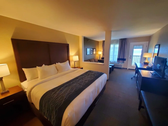 Double Suite with lake view