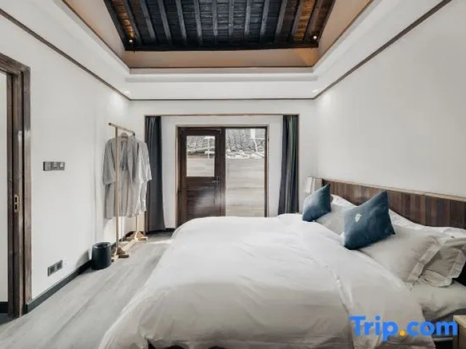 2 Bedrooms Family Suite