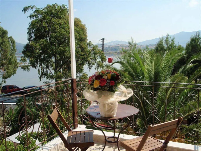 Villa Olga Apartments & Studios