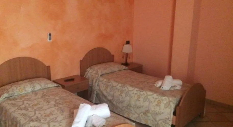 Hotel Chisari