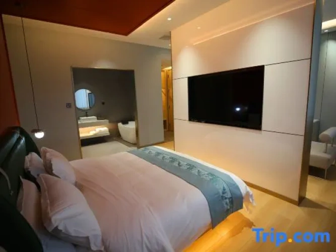 Premier Suite