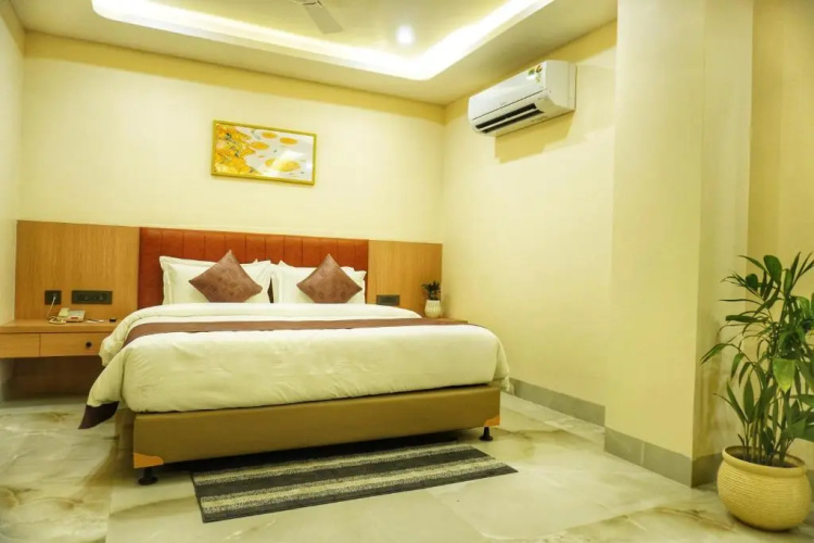 Vaishnavi Beacon Hotel Patna