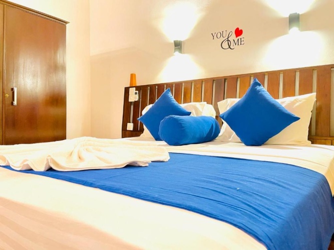Deluxe Double room with balcony and with sea view