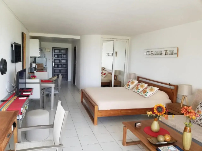 Villa Orient Bay