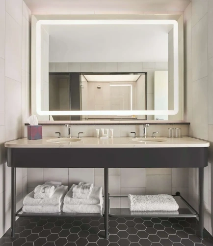 1 Bedroom Suite