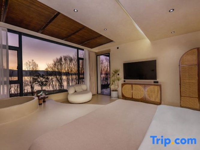 Standard Double room with balcony and with sea view