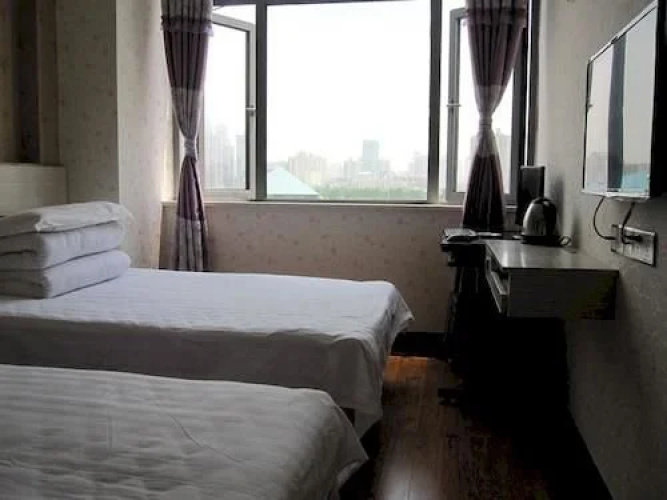 Bomeng Hotel
