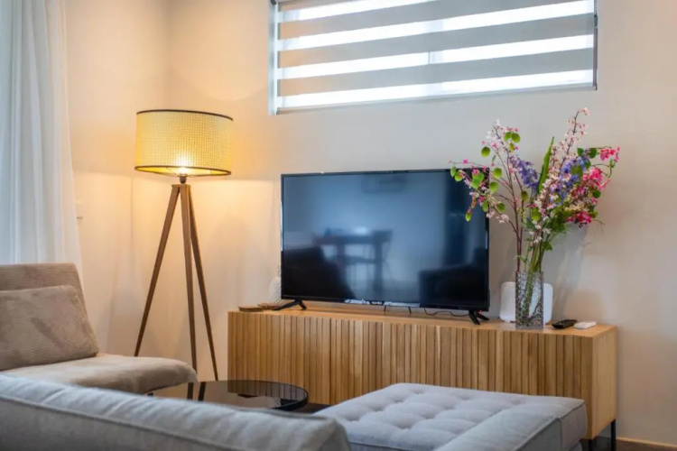 Jan Sofat LUX A9