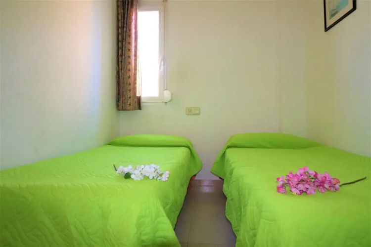 Apartment in Roses Near Sandy Beach