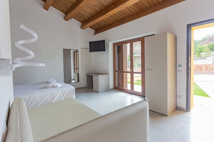 Superior Quadruple room