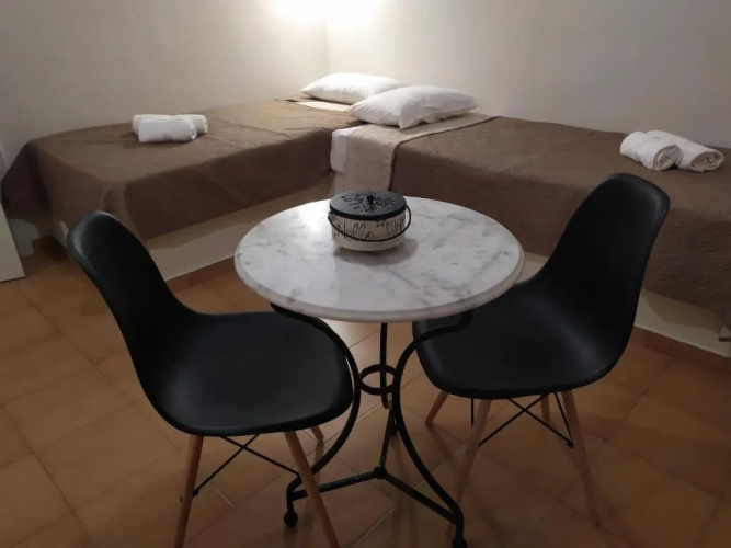 Antonela room3