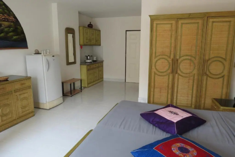 View Talay 1B Studio