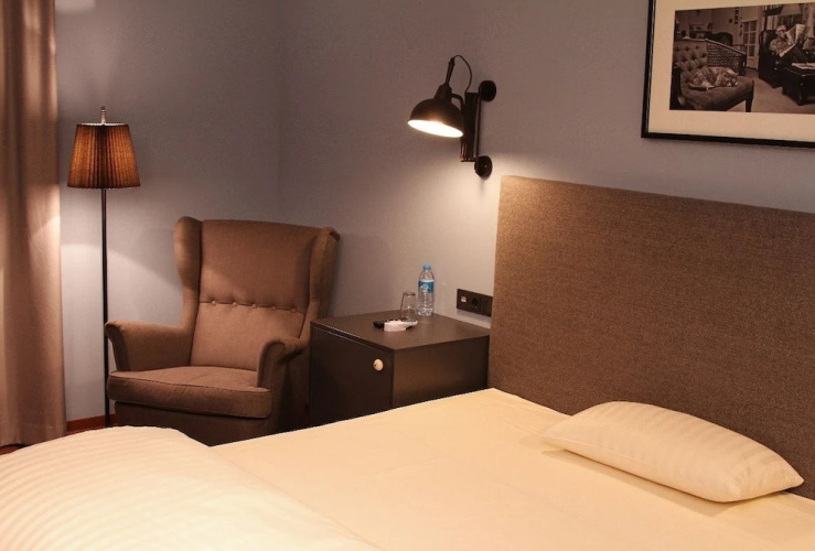 Hotel Henry